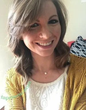 Kirsty / Korsty_ / aloegoddess / blondekristy / kirstyaustin7 / kirstylouisewells nude photo #0234