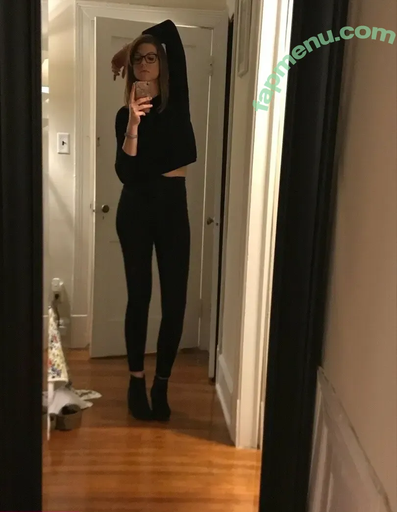 Kirsty nude photo #0233 (Korsty_ / aloegoddess / blondekristy / kirstyaustin7 / kirstylouisewells)