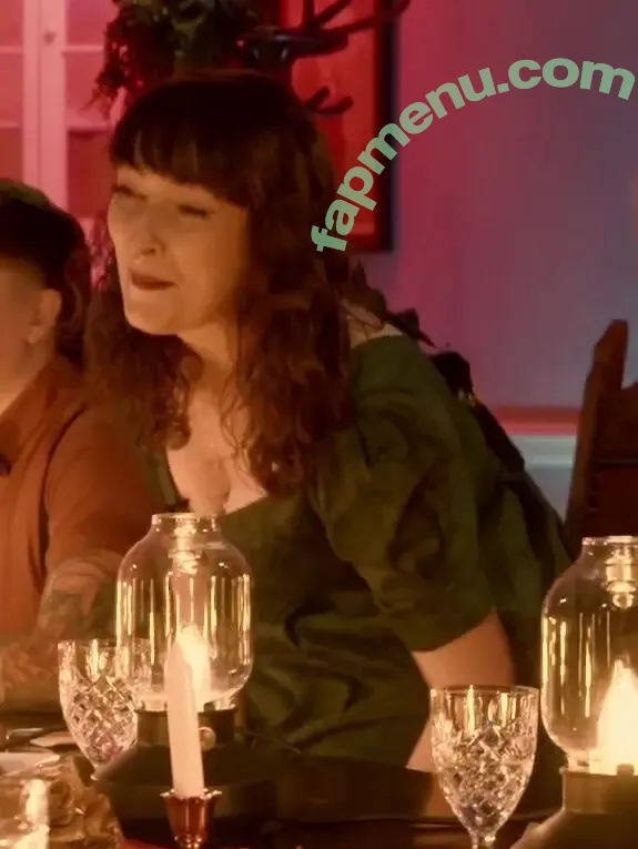 Kirsty nude photo #0303 (Korsty_ / aloegoddess / blondekristy / kirstyaustin7 / kirstylouisewells)