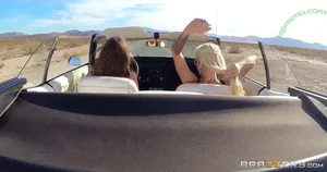 Kissa Sins / Coyotelovesyou / kissasins / trubble_wubz nude photo #0500