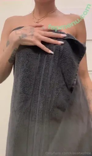 kissahxofree / kista_kisses nude photo #0015