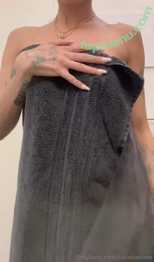 kissahxofree nude photo #0015 (kista_kisses)