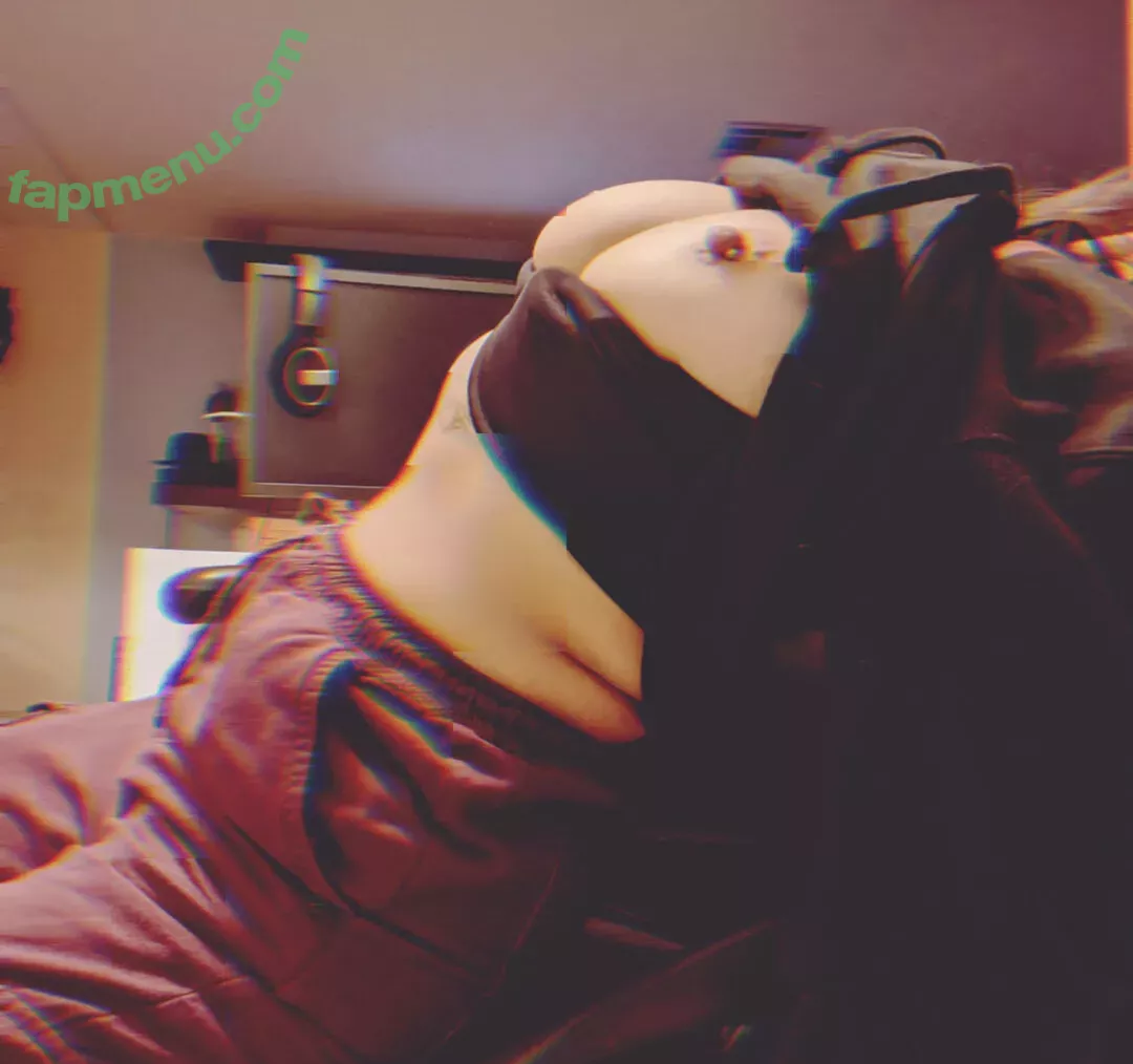 kissinghigh nude photo #0013 (kissinghigh)