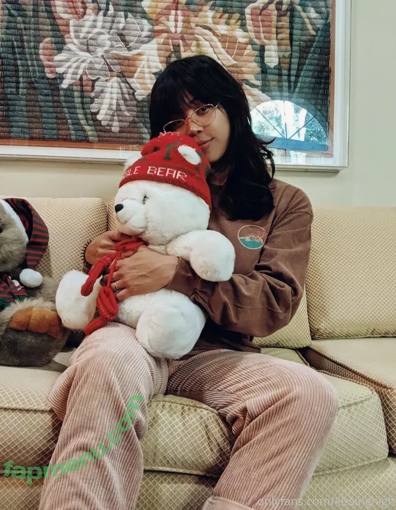 kissinghigh nude photo #0020 (kissinghigh)