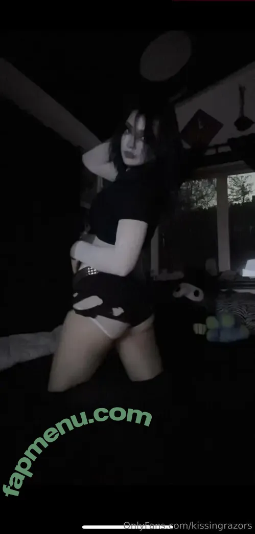 kissingrazors nude photo #0034 (kissingrazors)