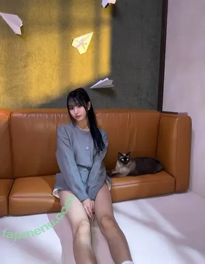 KissLife / Julie / juliephilia / natty_0530 nude photo #0343