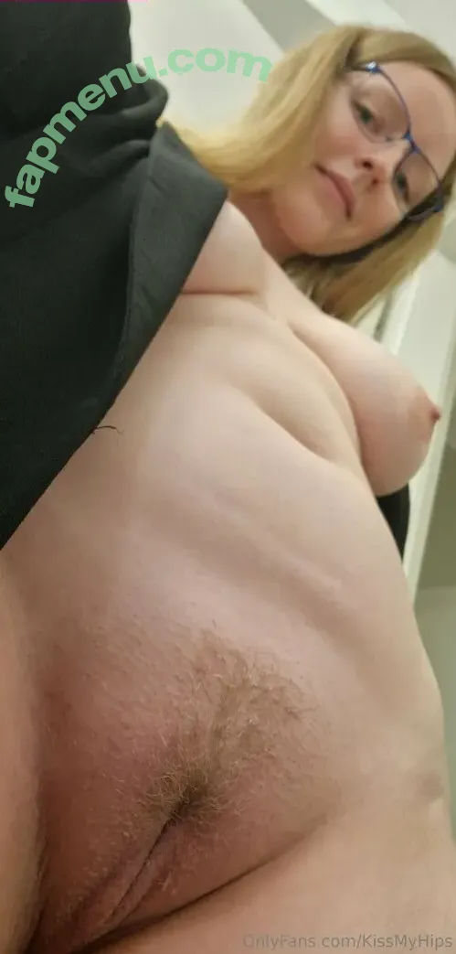 KissMyHips nude photo #0380 (Curvy Emily)