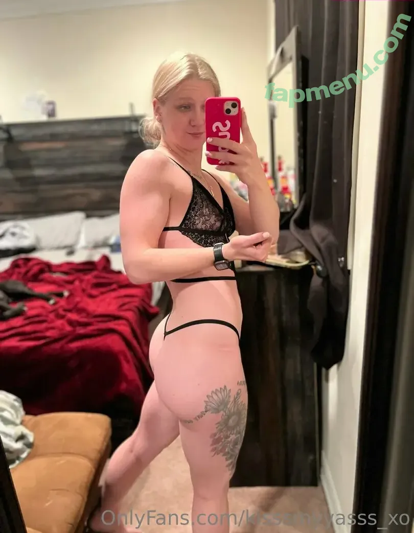 kissmyyass_xo nude photo #0028 (kissmyy_assxo)