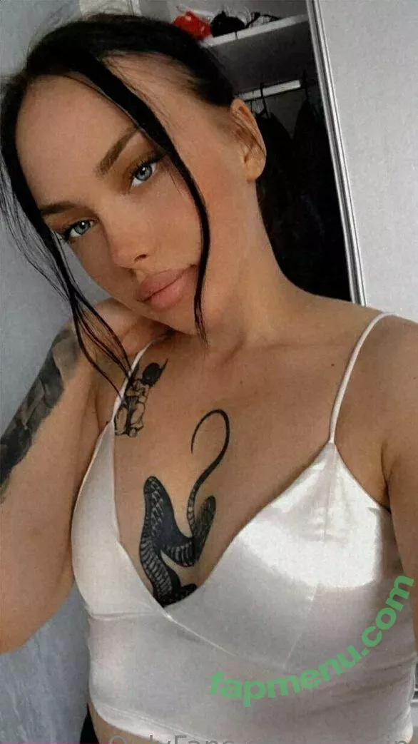 kissvip nude photo #0005 (kissvip)