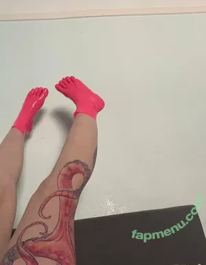  nude photo #0001