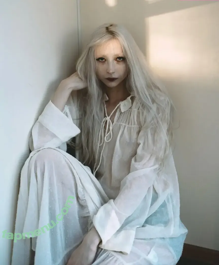 Kitich Ka nude photo #0126 (kitch_5 / nadia_ka_kitchen009)