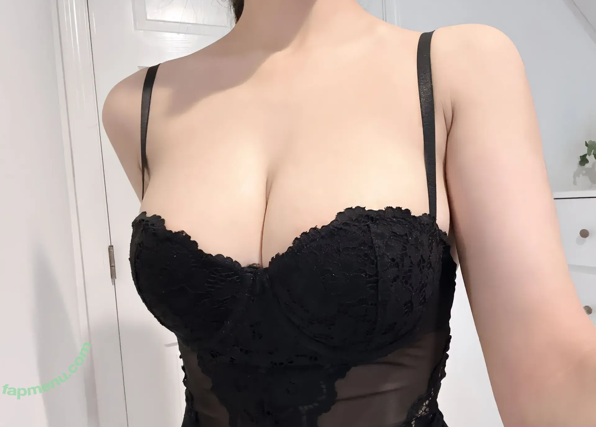 Kitirina nude photo #0219 (katrinathicc / kitirna)