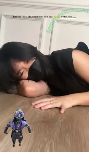 Kitsune / Kitsunekk / kitsunee.___ / lustful_modest nude photo #0220