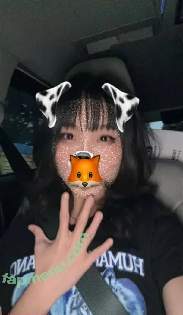 Kitsune nude photo #0228 (Kitsunekk / kitsunee.___ / lustful_modest)