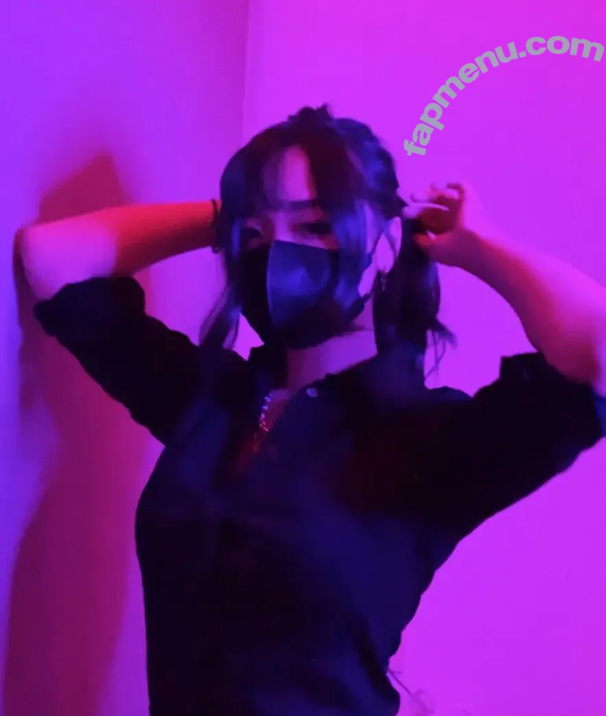 Kitsune nude photo #0281 (Kitsunekk / kitsunee.___ / lustful_modest)