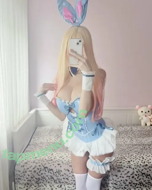 Kitsunedere nude photo #0004 (Kitsunedereee)