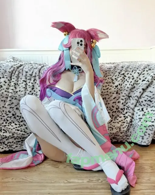Kitsunedere nude photo #0018 (Kitsunedereee)