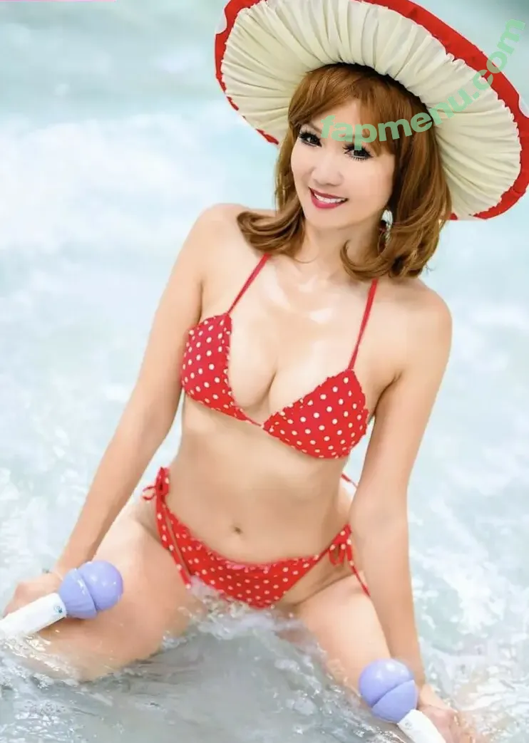 Kitsunekuma nude photo #0018 (Kitsunekuma)