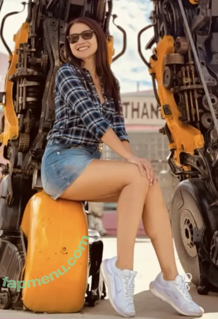 Kitsunekuma nude photo #0055 (Kitsunekuma)