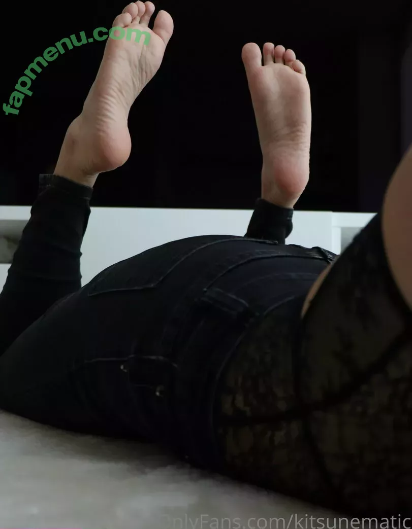 kitsunematic nude photo #0200 (adestoesx / adestoex)