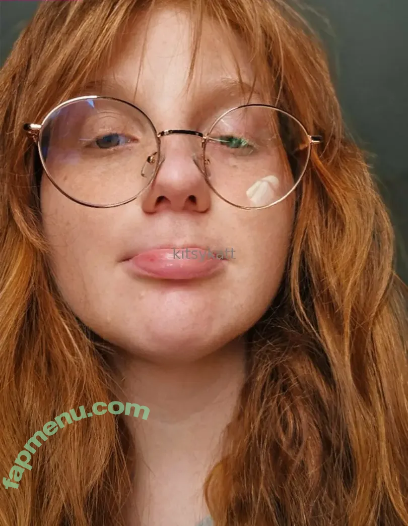 kitsykatt nude photo #0006 (kitsykatttt)