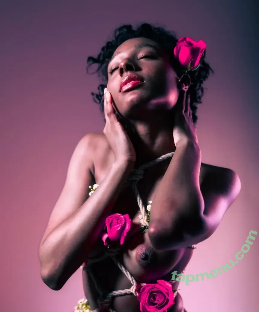 KittenKream nude photo #0001 (FreeKream / KittenKream_mfc / mykittenkream)