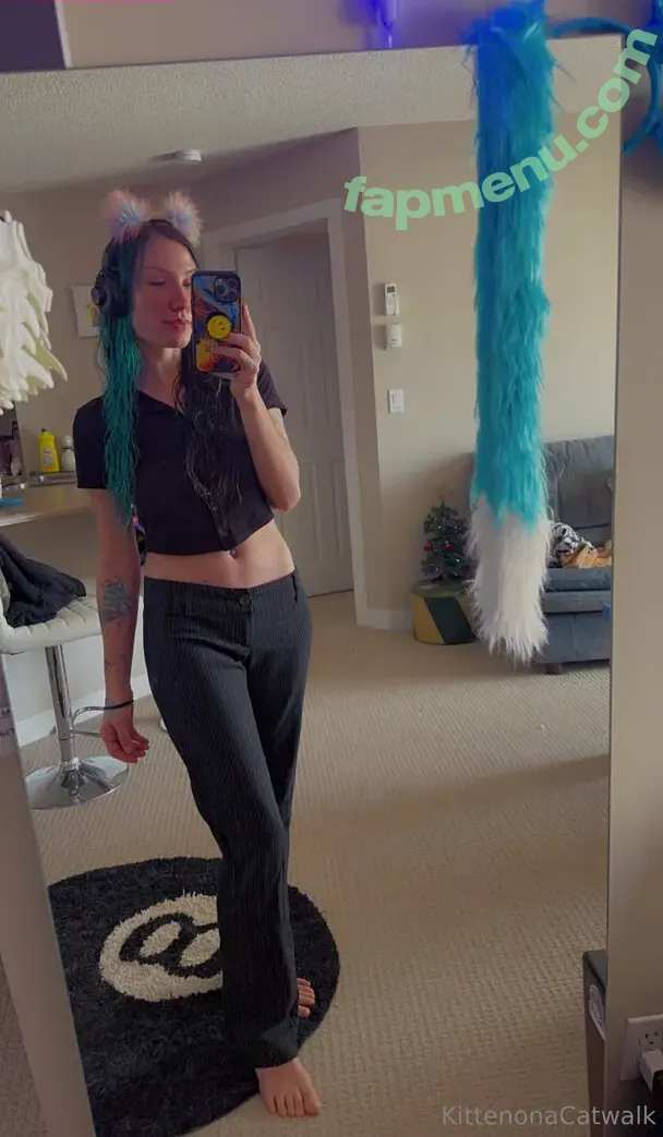 kittenonacatwalk nude photo #0008 (catonawalk)