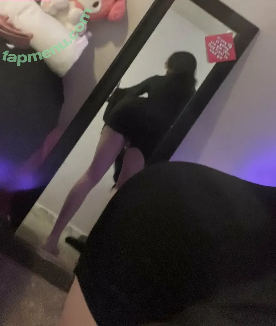 Kittenshmittenz nude photo #0004 (Hannahmayy22 / Kayzzieee)