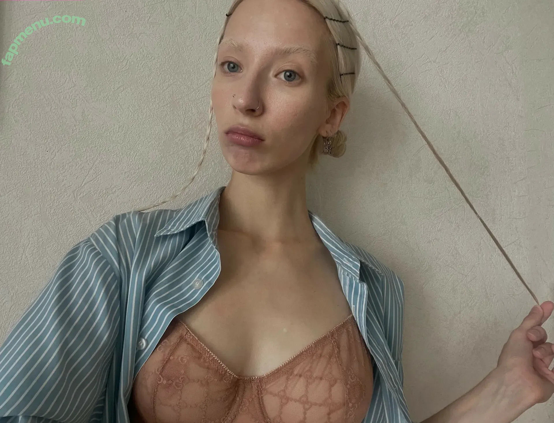 kittenyanya nude photo #0022 (kittentanya)