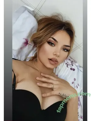  nude photo #0003