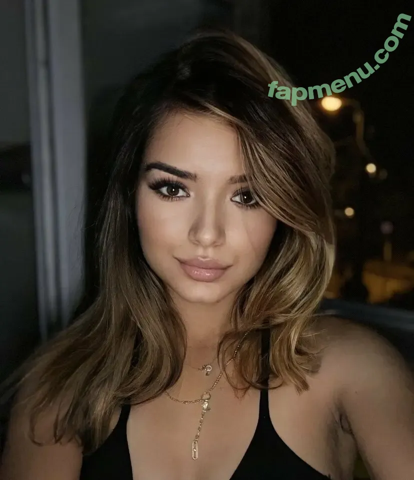 kittiecassiefree nude photo #0001 (kittiecassiefree)