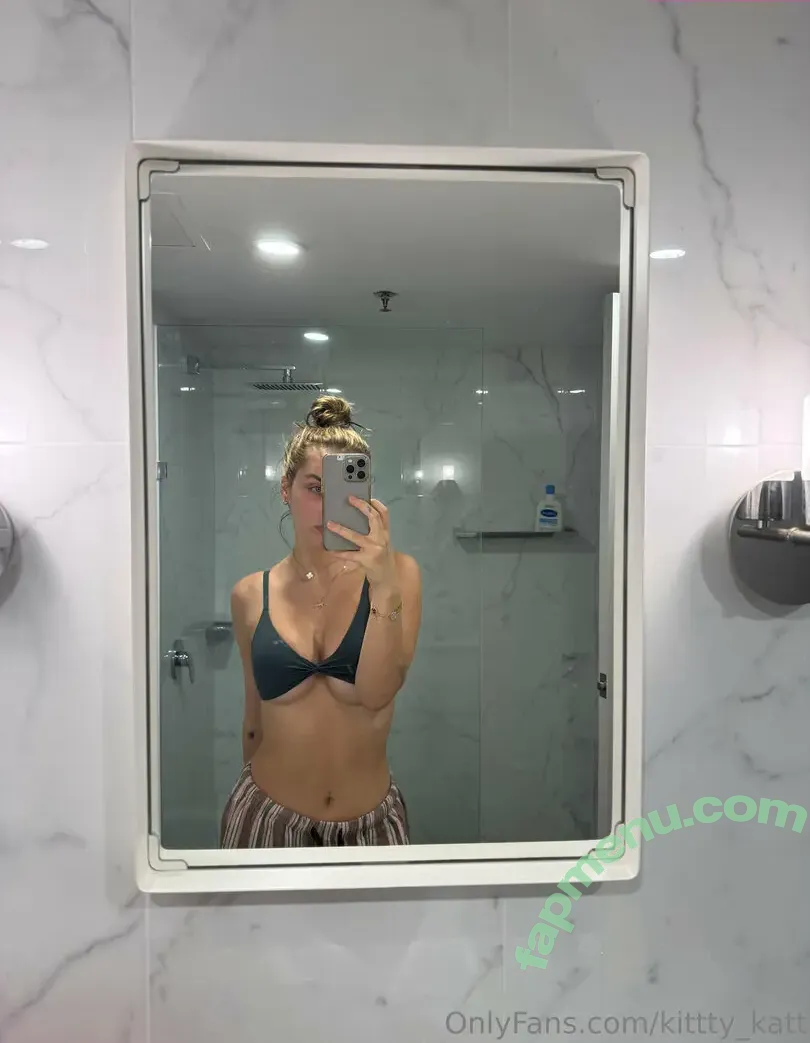kittty_katt nude photo #0001 (kittty_katt_)