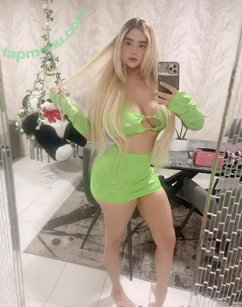 kitttybadofff nude photo #0020 (kitttykahlo)