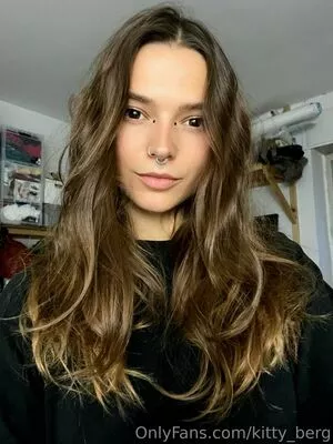 Kitty Berg / kitty_berg / kittyberg nude photo #0023