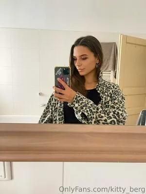 Kitty Berg / kitty_berg / kittyberg nude photo #0070