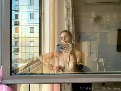 Kitty Berg / kitty_berg / kittyberg nude photo #0200