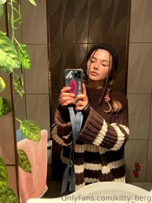 Kitty Berg / kitty_berg / kittyberg nude photo #0220