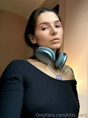 Kitty Berg / kitty_berg / kittyberg nude photo #0500