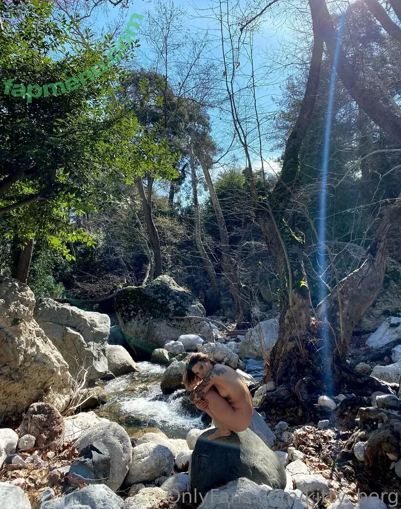 Kitty Berg nude photo #0064 (kitty_berg / kittyberg)