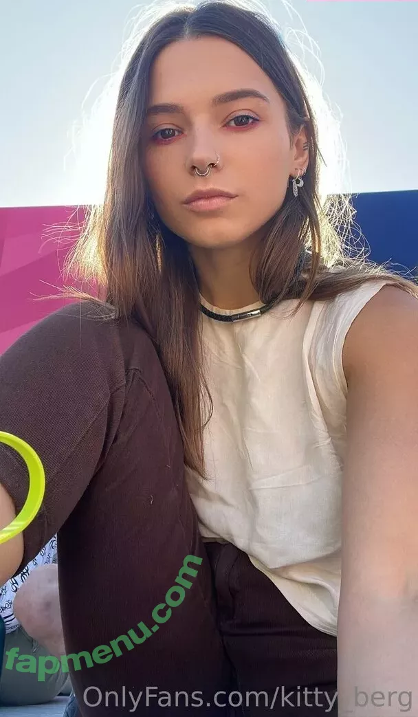 Kitty Berg nude photo #0079 (kitty_berg / kittyberg)