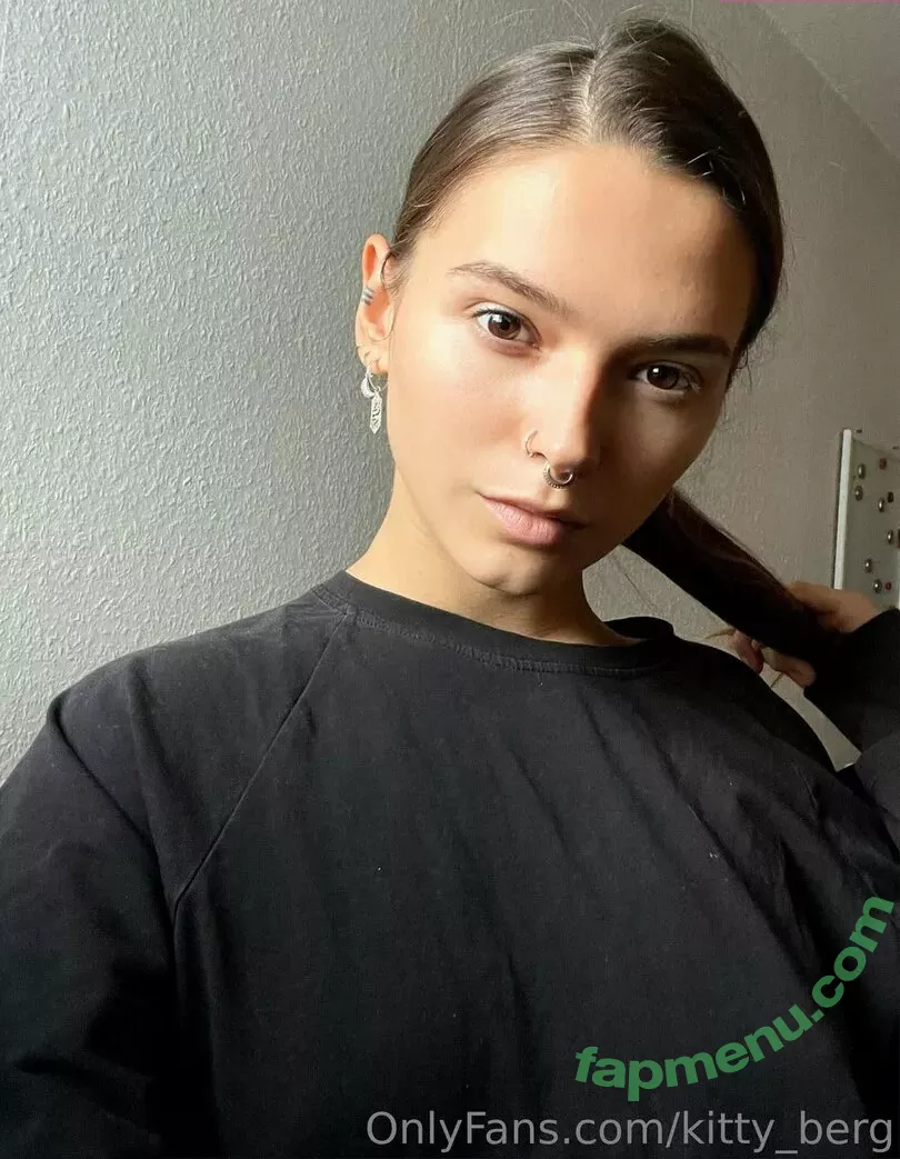 Kitty Berg nude photo #0147 (kitty_berg / kittyberg)