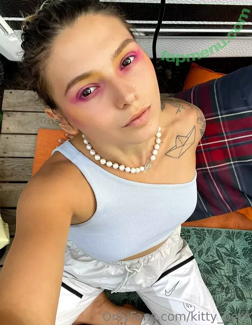 Kitty Berg nude photo #0203 (kitty_berg / kittyberg)