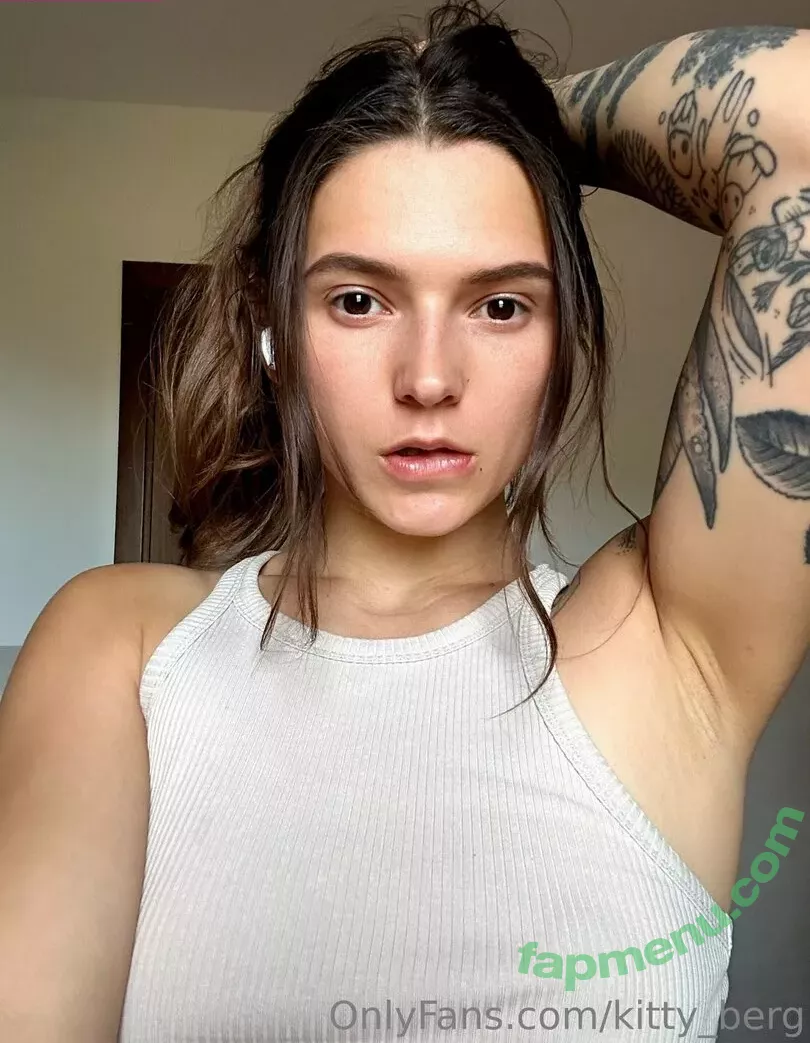 Kitty Berg nude photo #0412 (kitty_berg / kittyberg)