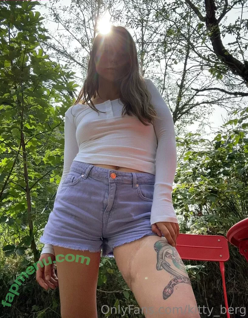 Kitty Berg nude photo #0559 (kitty_berg / kittyberg)