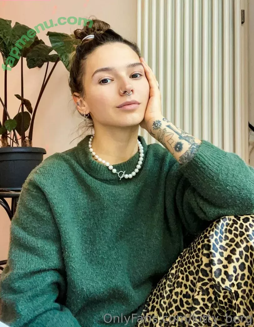 Kitty Berg nude photo #0590 (kitty_berg / kittyberg)