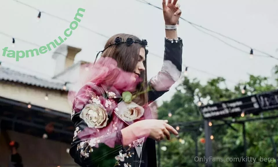 Kitty Berg nude photo #0667 (kitty_berg / kittyberg)