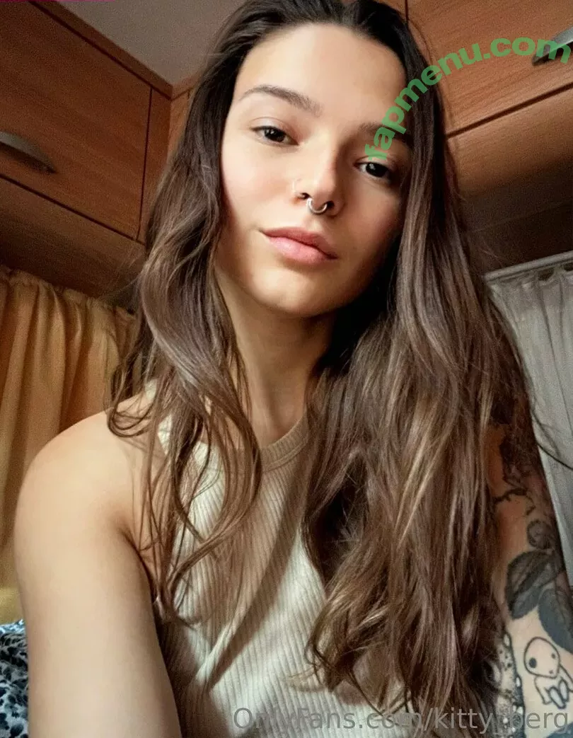 Kitty Berg nude photo #0679 (kitty_berg / kittyberg)