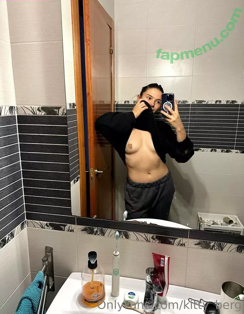 Kitty Berg nude photo #0683 (kitty_berg / kittyberg)