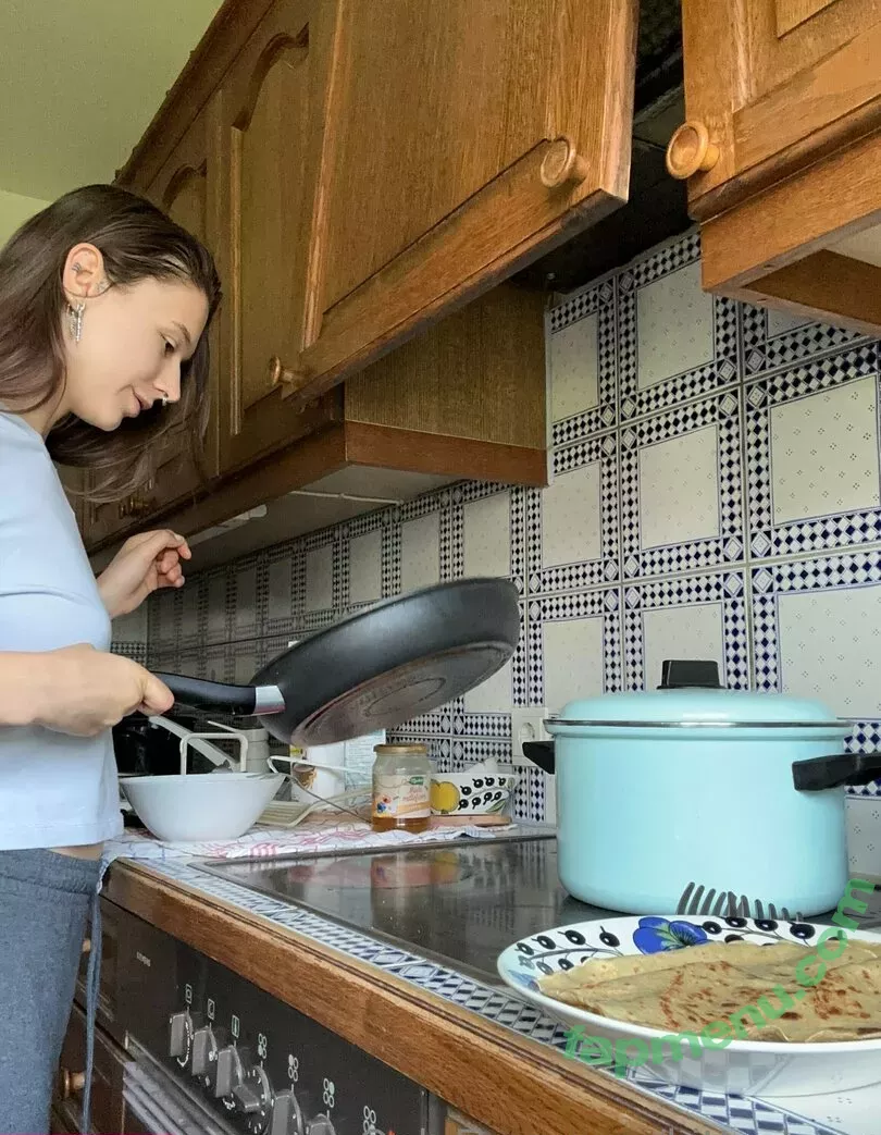 Kitty Berg nude photo #0692 (kitty_berg / kittyberg)