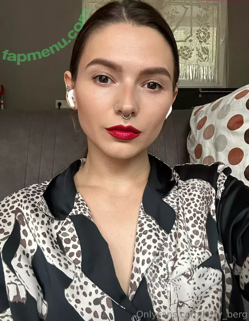 Kitty Berg nude photo #0841 (kitty_berg / kittyberg)